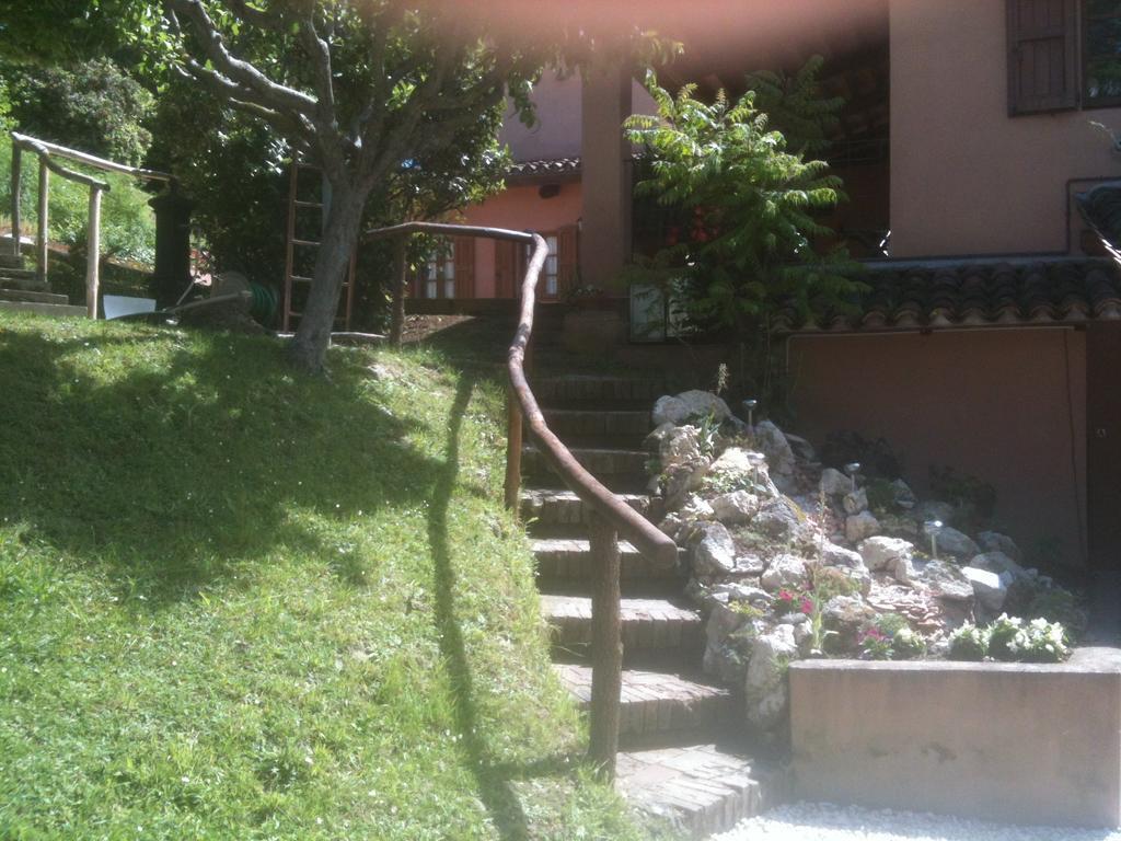 Agriturismo Gioie Di Campagna Fabriano Kültér fotó