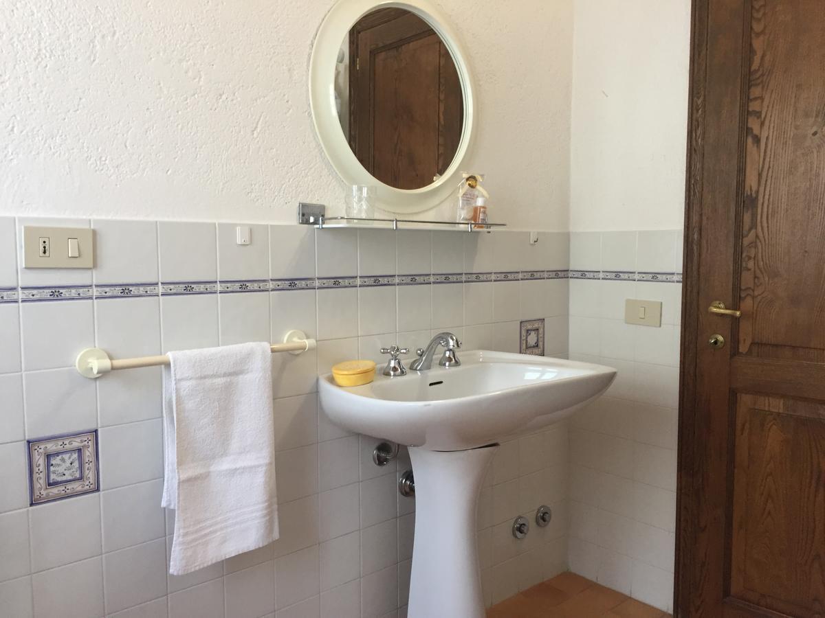 Agriturismo Gioie Di Campagna Fabriano Kültér fotó