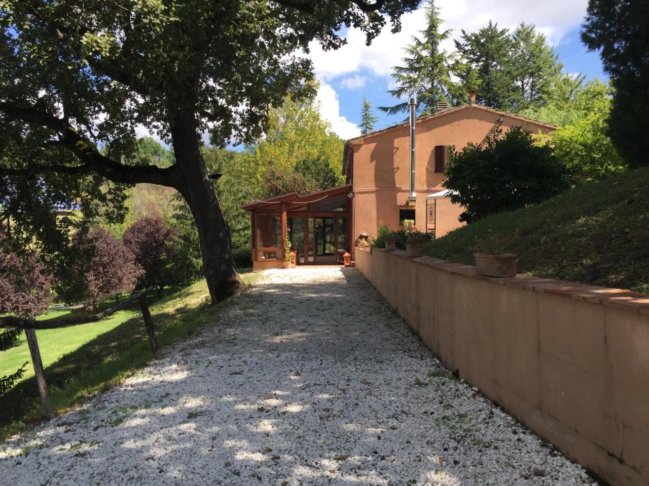 Agriturismo Gioie Di Campagna Fabriano Kültér fotó