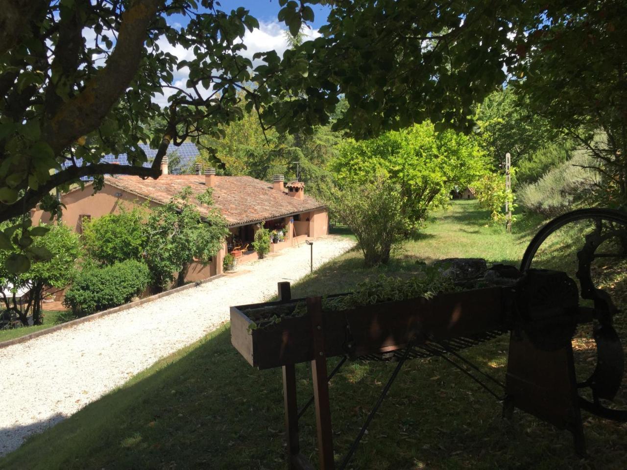Agriturismo Gioie Di Campagna Fabriano Kültér fotó