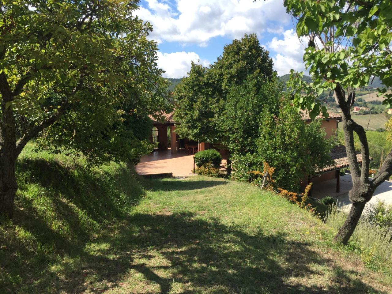 Agriturismo Gioie Di Campagna Fabriano Kültér fotó