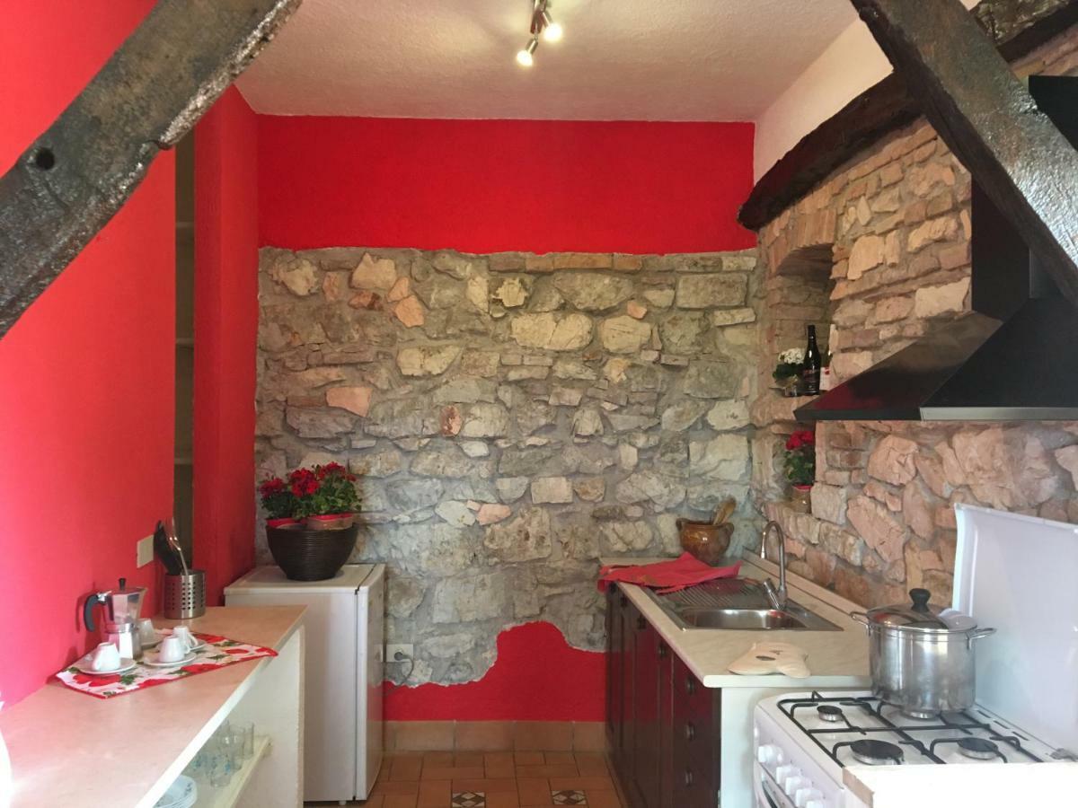 Agriturismo Gioie Di Campagna Fabriano Kültér fotó